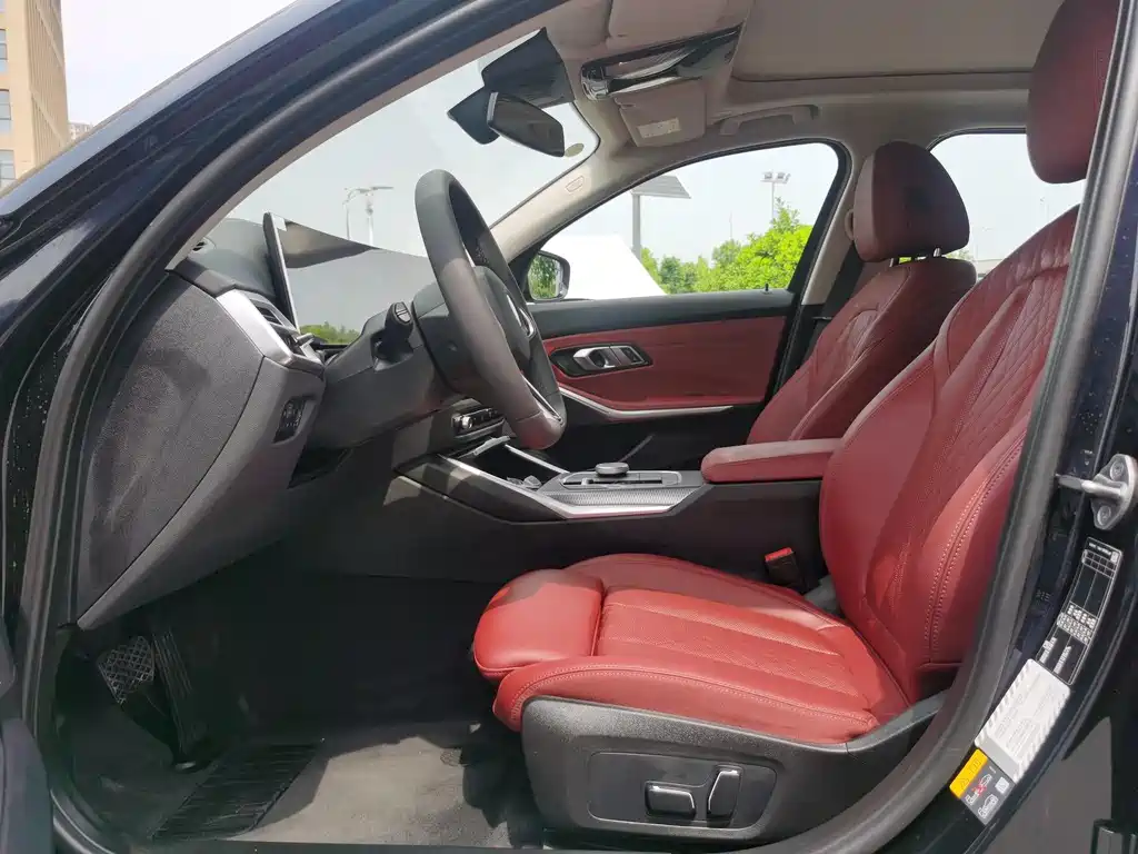 BMW i3 — фото 12