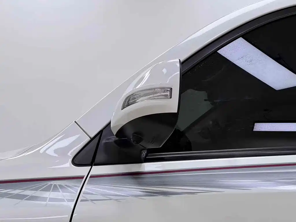 Toyota Land Cruiser 2020 — фото 24