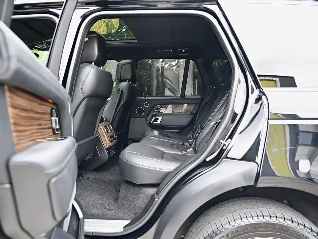 Land Rover Range Rover 2019 — фото 8