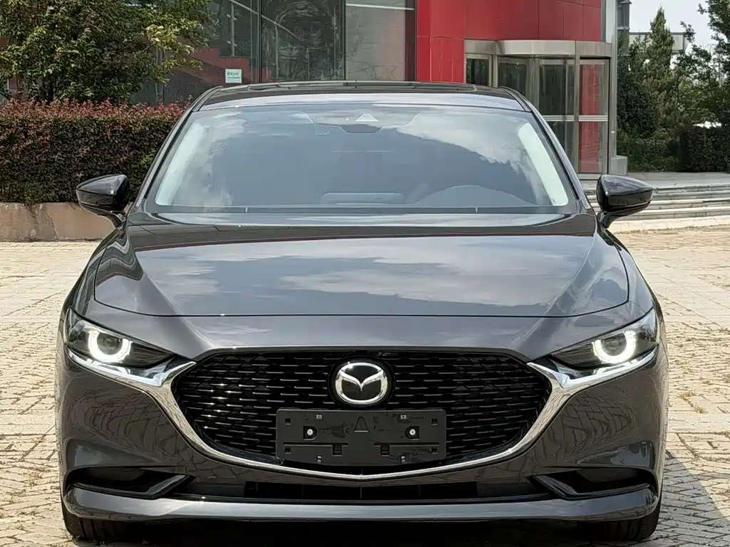Mazda 3 Axela 2023