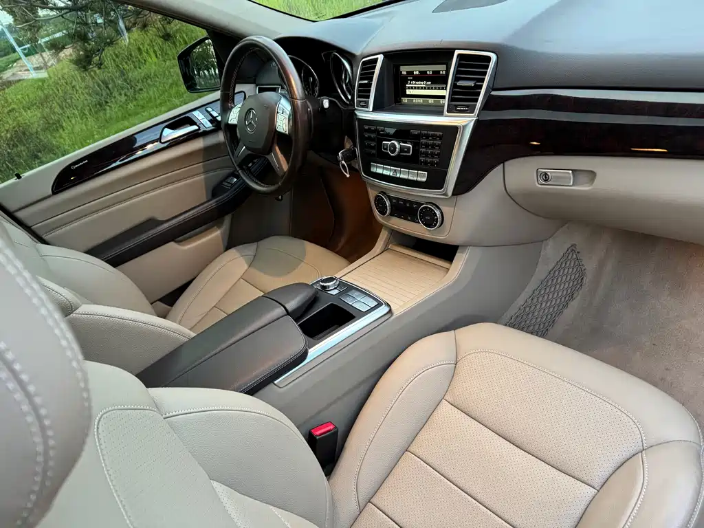 Mercedes-Benz M-Class 2015 — фото 13