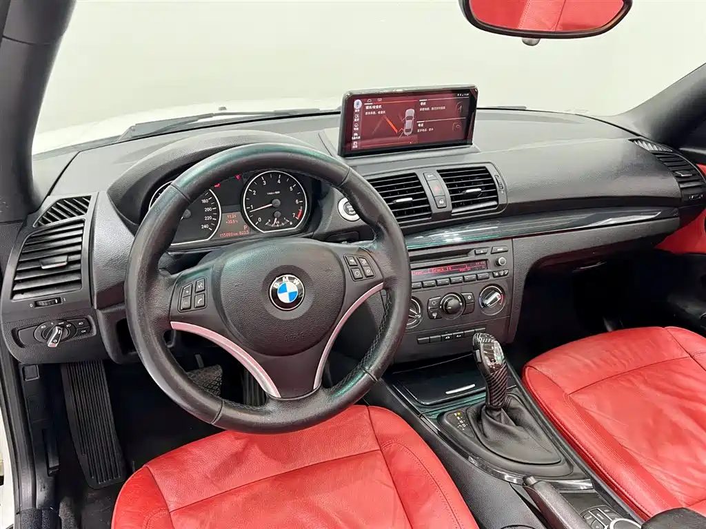 BMW 1 Series 2012 — фото 17