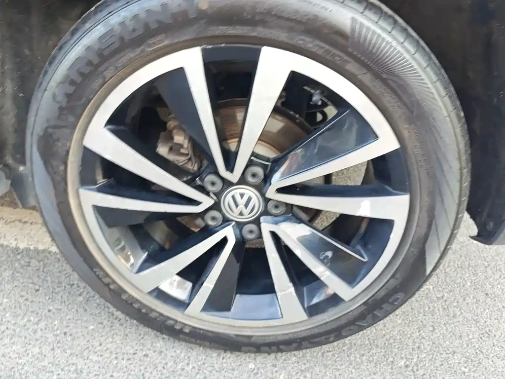 Volkswagen Tharu 2019 — фото 11
