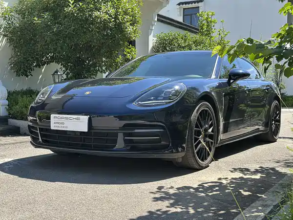 Porsche Panamera 2017