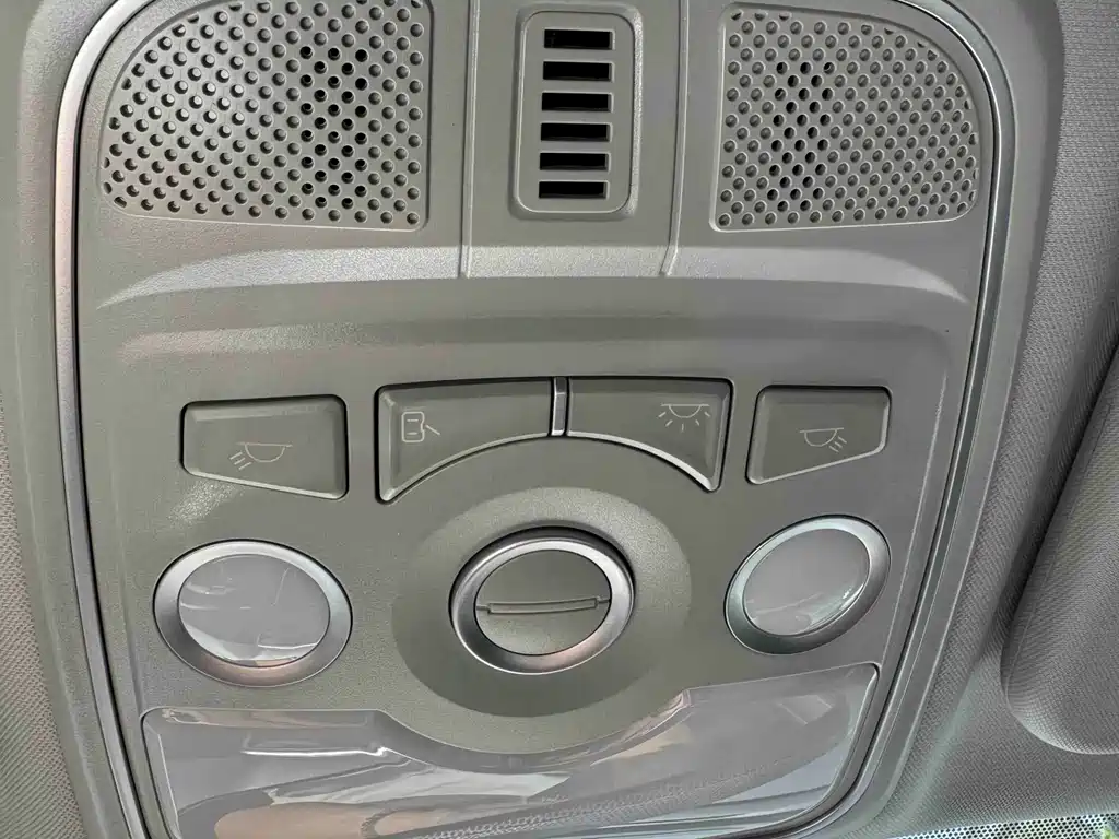 Haval M6 2023 — фото 14