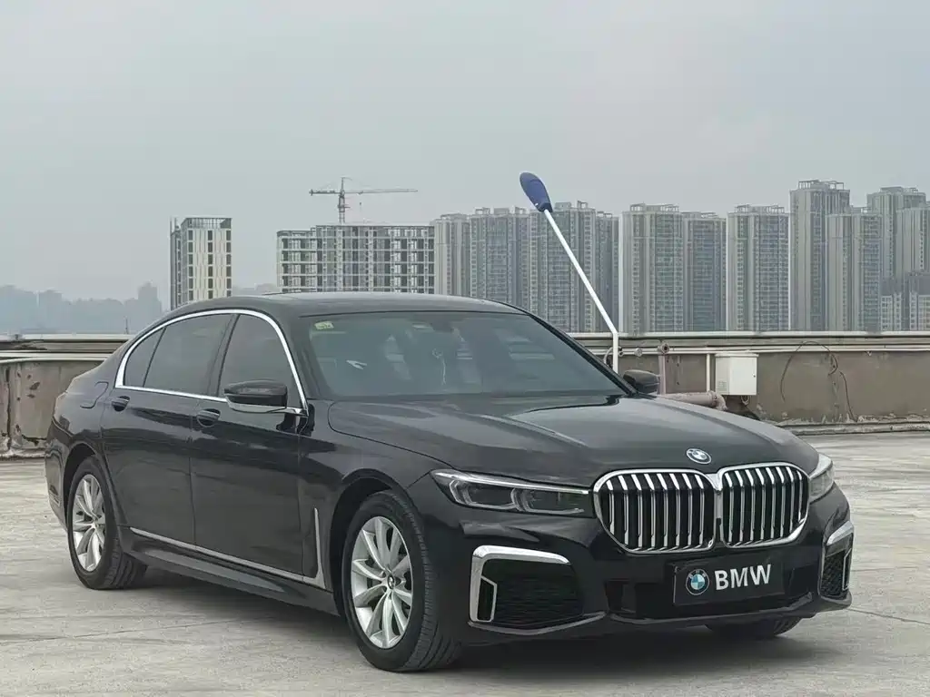 BMW 7 Series 2016 — фото 5
