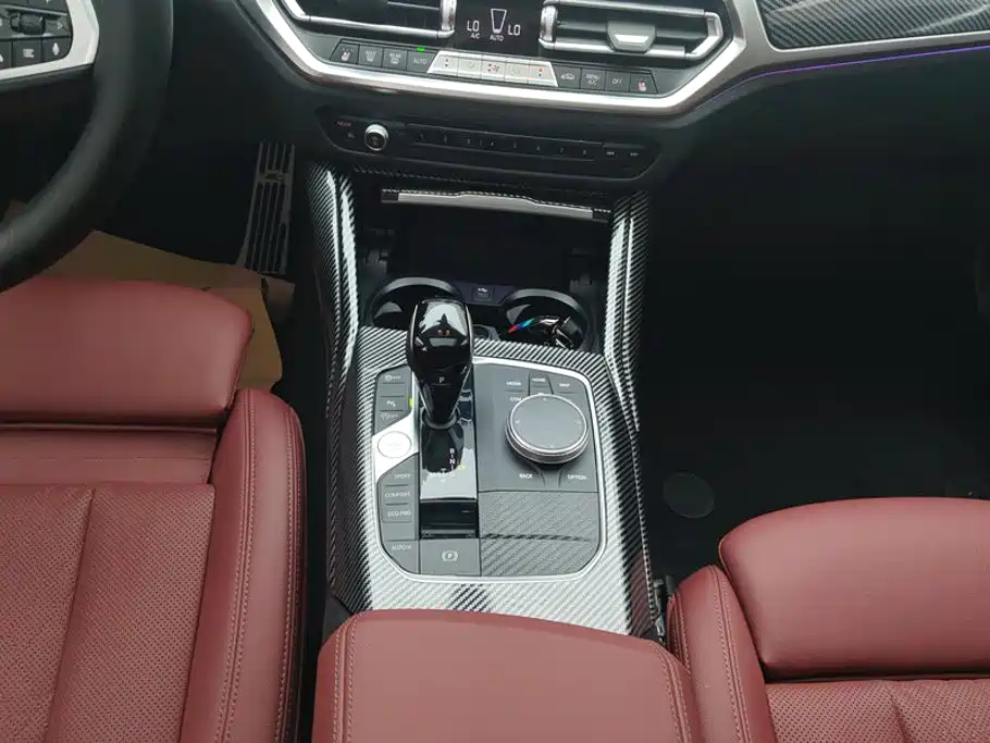 BMW 3 Series 2022 — фото 15
