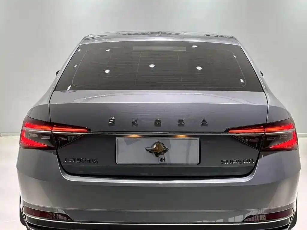Skoda Superb 2022