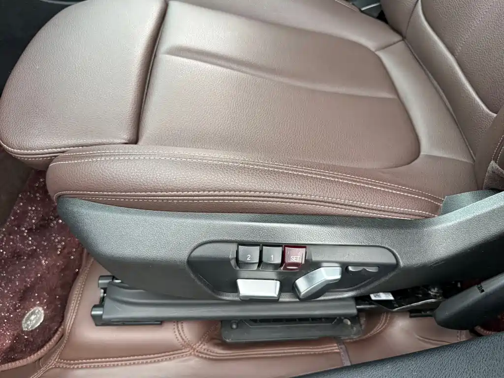 BMW X1 2022 — фото 11