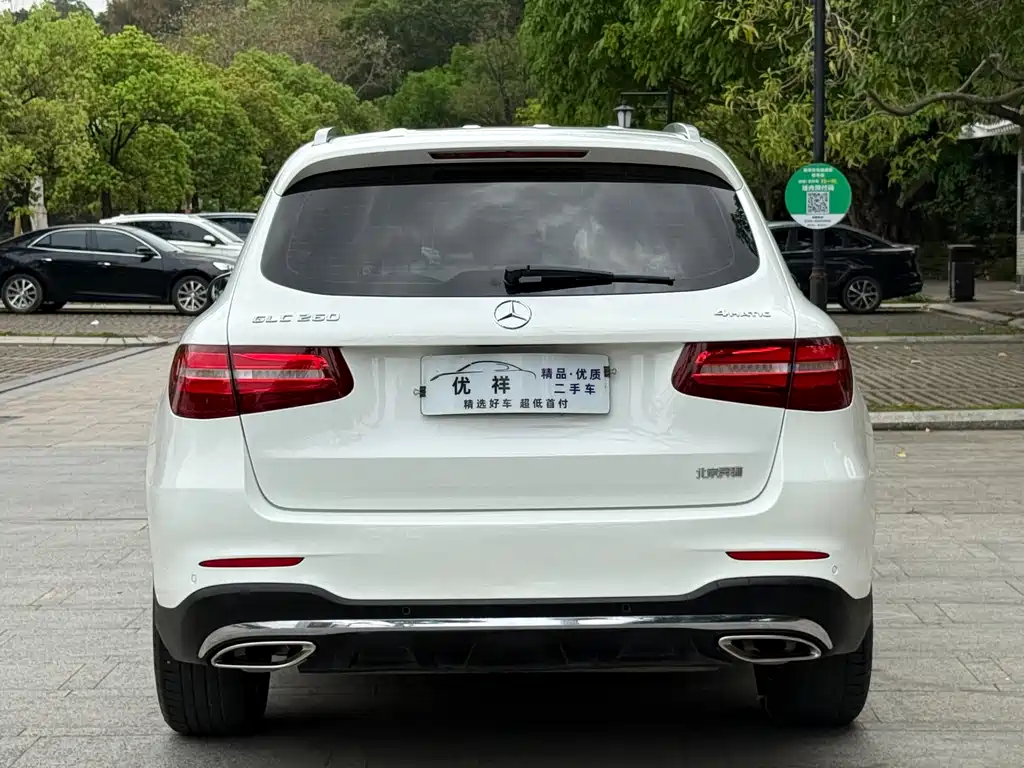Mercedes-Benz GLC 2017 — фото 14