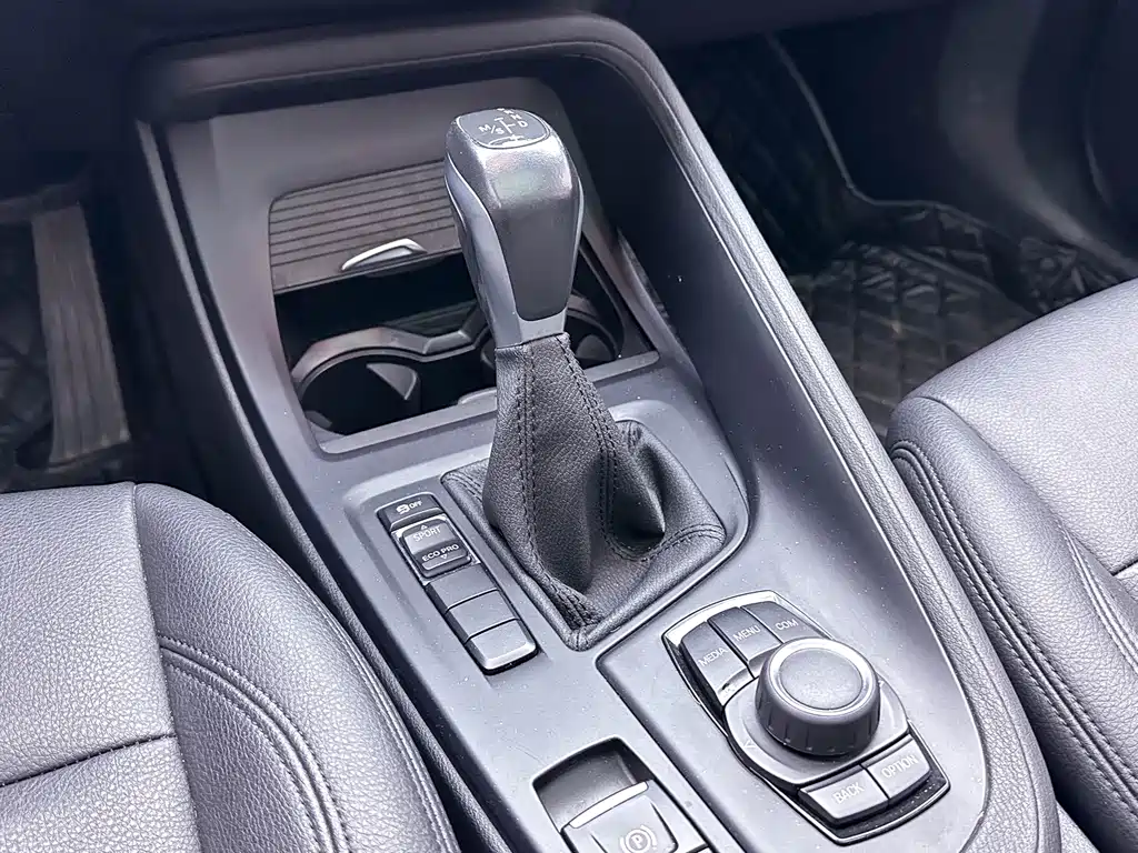 BMW X1 2019 — фото 11
