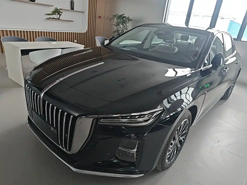 Hongqi H5 2025