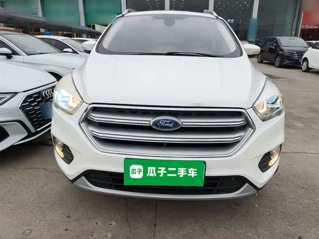 Ford Kuga 2018 — фото 3