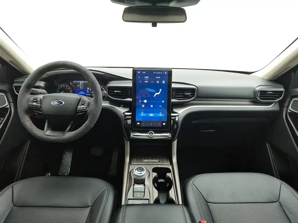 Ford Explorer 2021