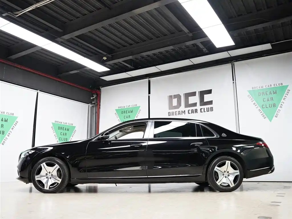 Mercedes-Benz S-Class 2025 — фото 19