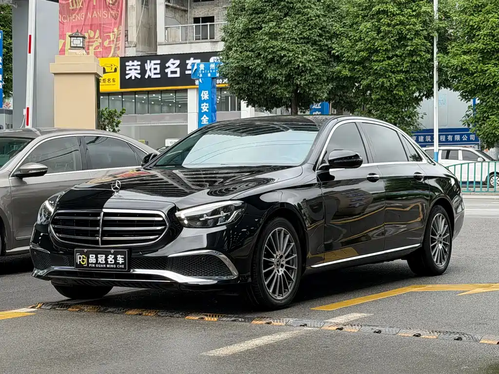 Mercedes-Benz E-Class 2021