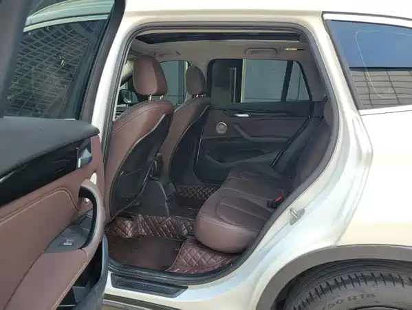 BMW X1 2021