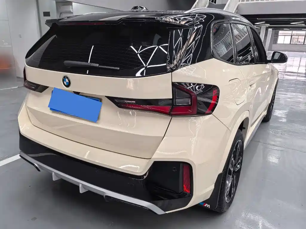 BMW X1 2023 — фото 17