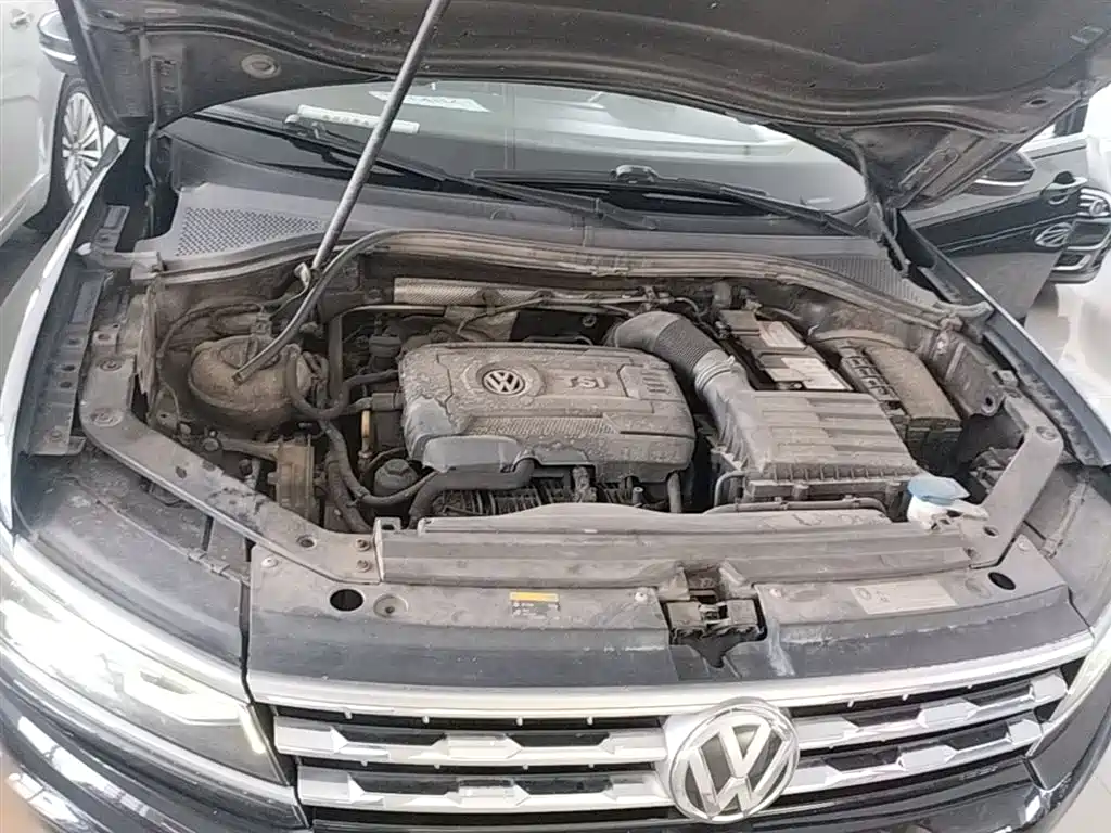 Volkswagen Tiguan L 2017 — фото 20