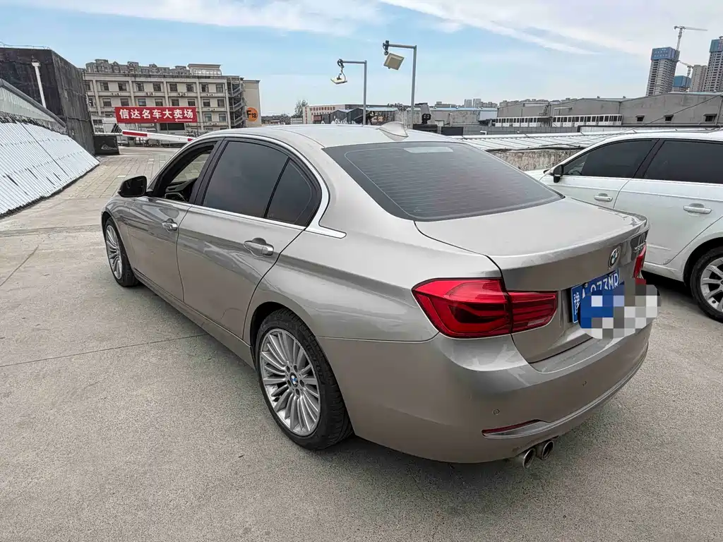 BMW 3 Series 2018 — фото 7