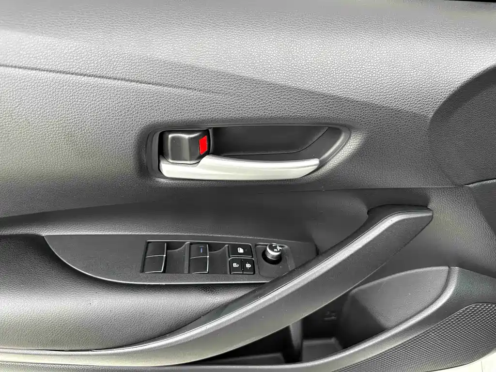 Toyota Levin 2022 — фото 13