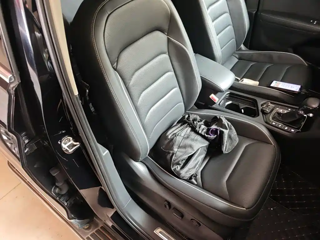 Volkswagen Tiguan L 2018 — фото 25