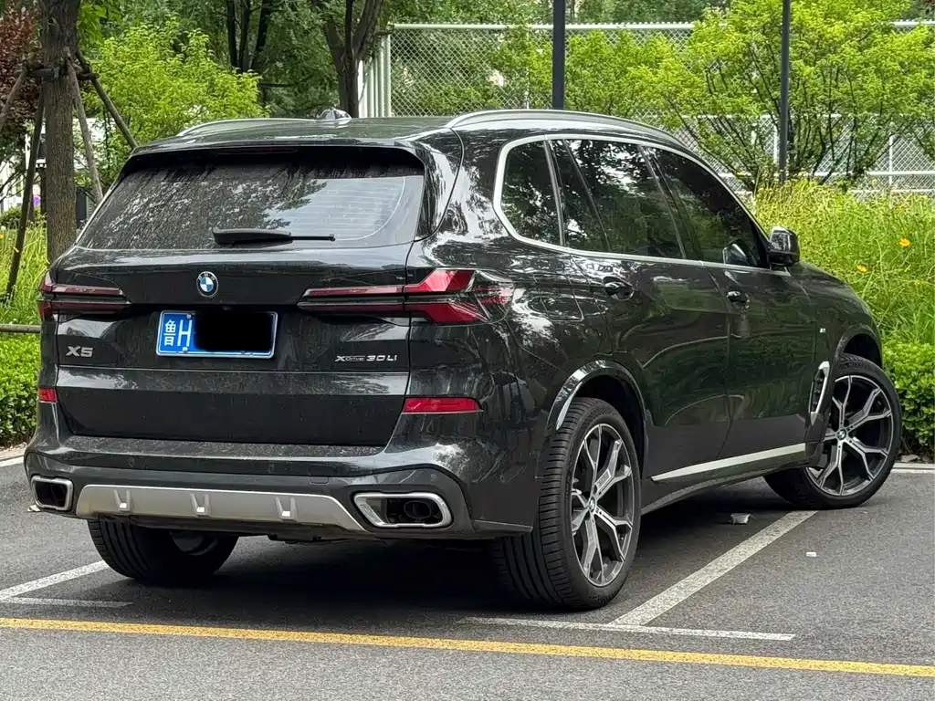 BMW X5 2025 — фото 15