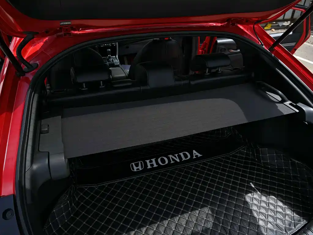 Honda Civic 2020 — фото 18