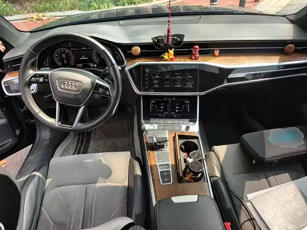 Audi A6L 2019