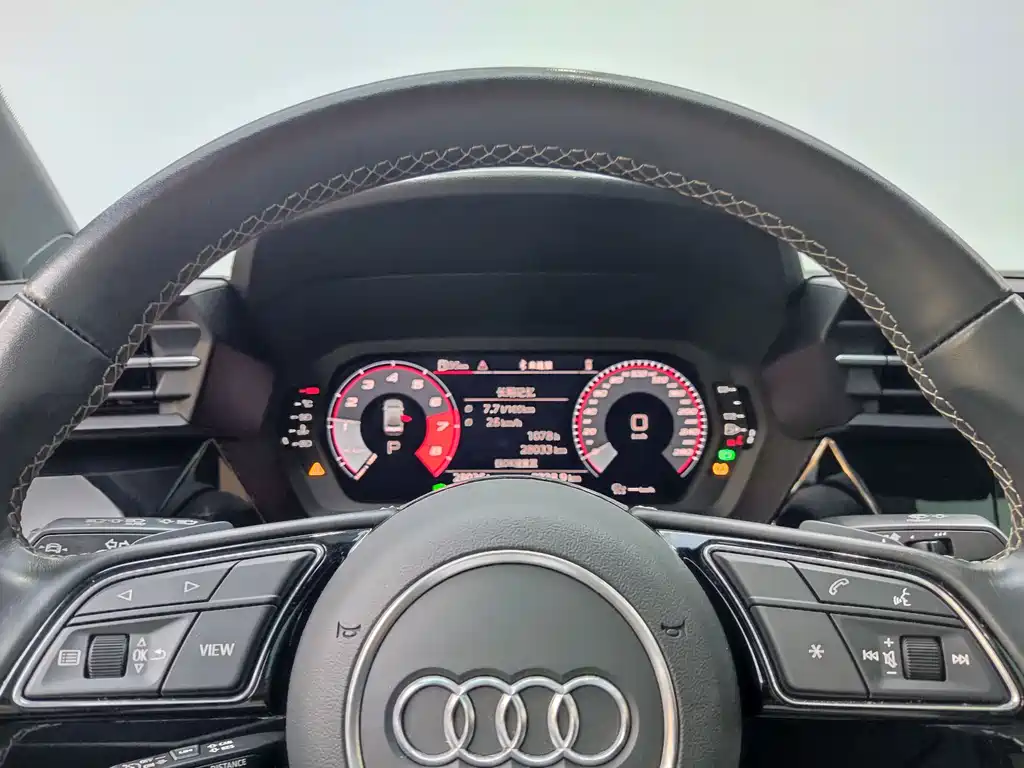 Audi A3 2022 — фото 17