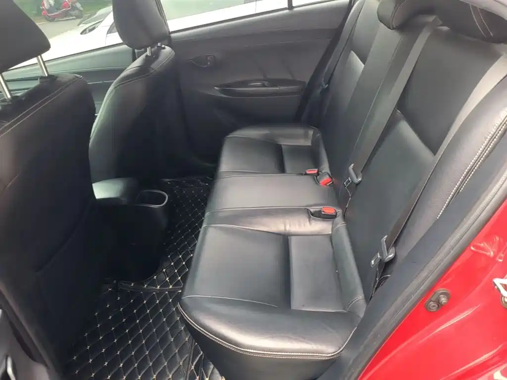 Toyota Yaris L 2018 — фото 17