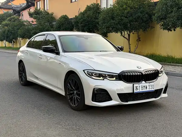 BMW 3 Series 2021