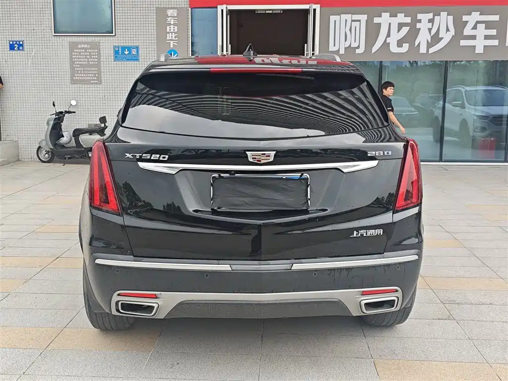 Cadillac XT5 2022 — фото 4