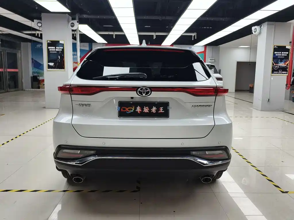 Toyota Harrier 2022 — фото 4