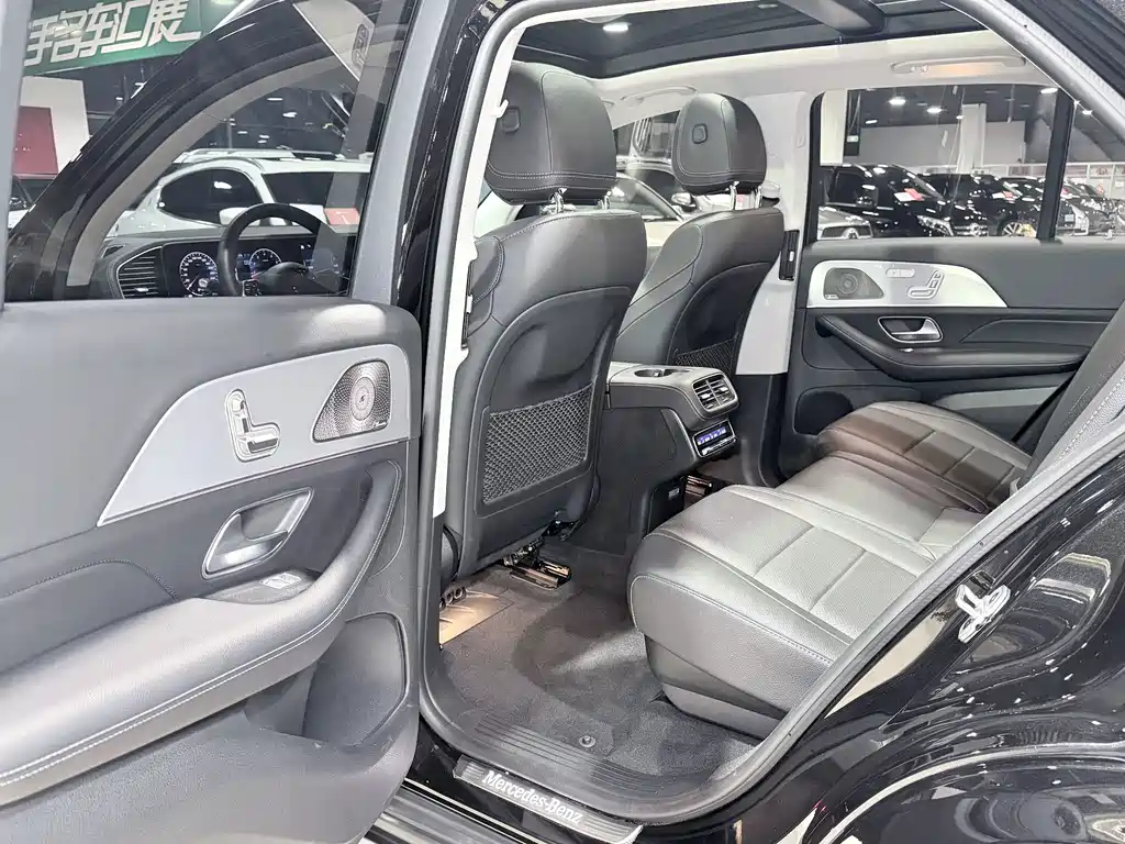 Mercedes-Benz GLE 2023 — фото 12