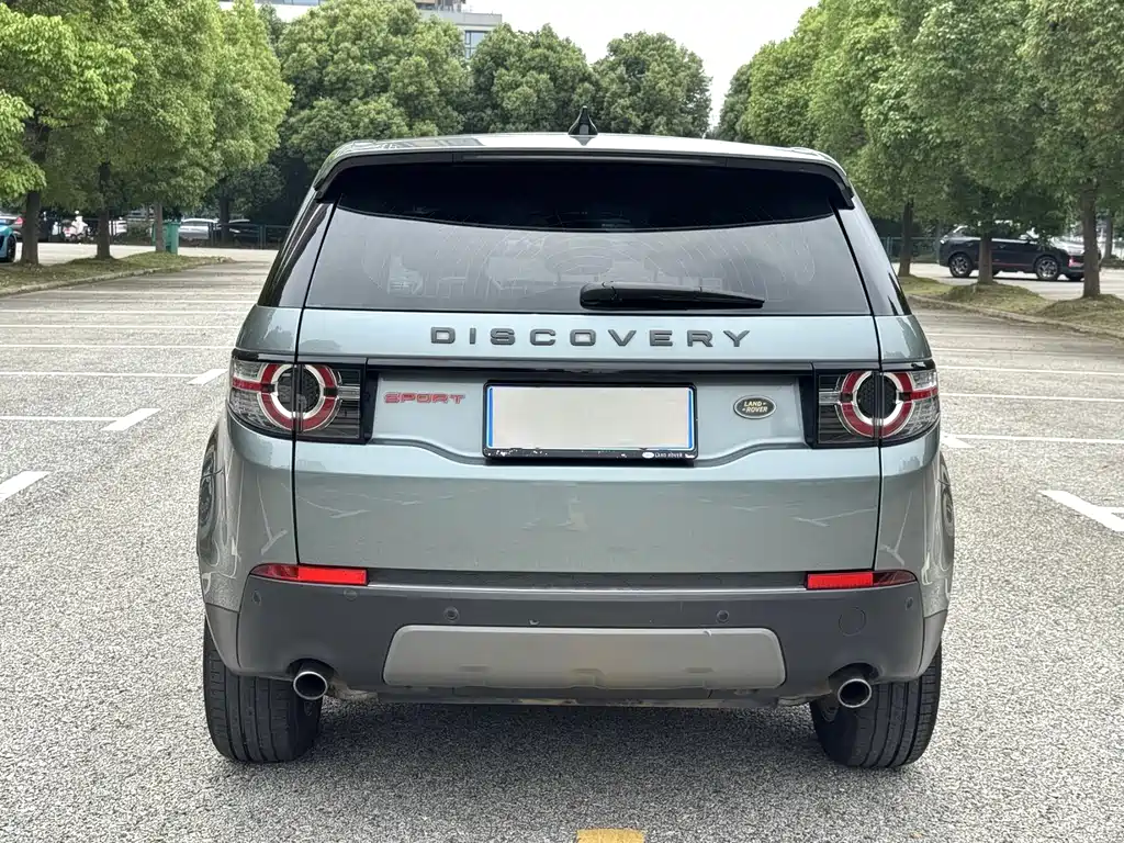 Land Rover Discovery Sport 2017 — фото 8