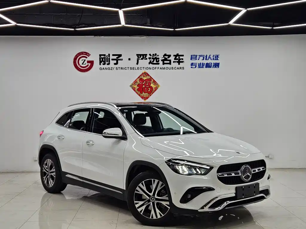 Mercedes-Benz GLA 2025 — фото 3
