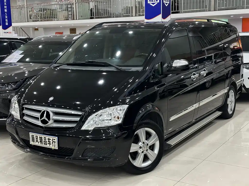 Mercedes-Benz Viano 2015 — фото 27