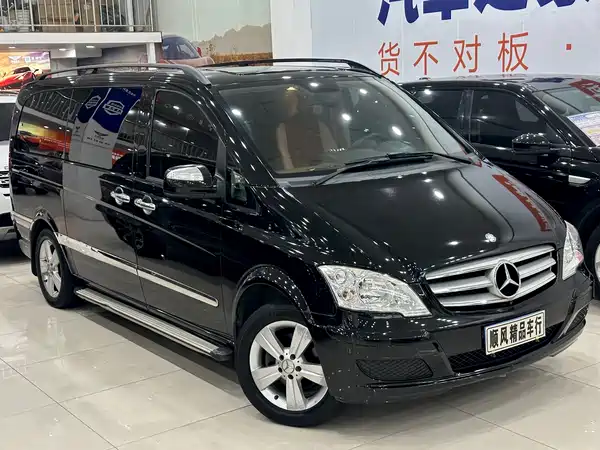 Mercedes-Benz Viano 2015