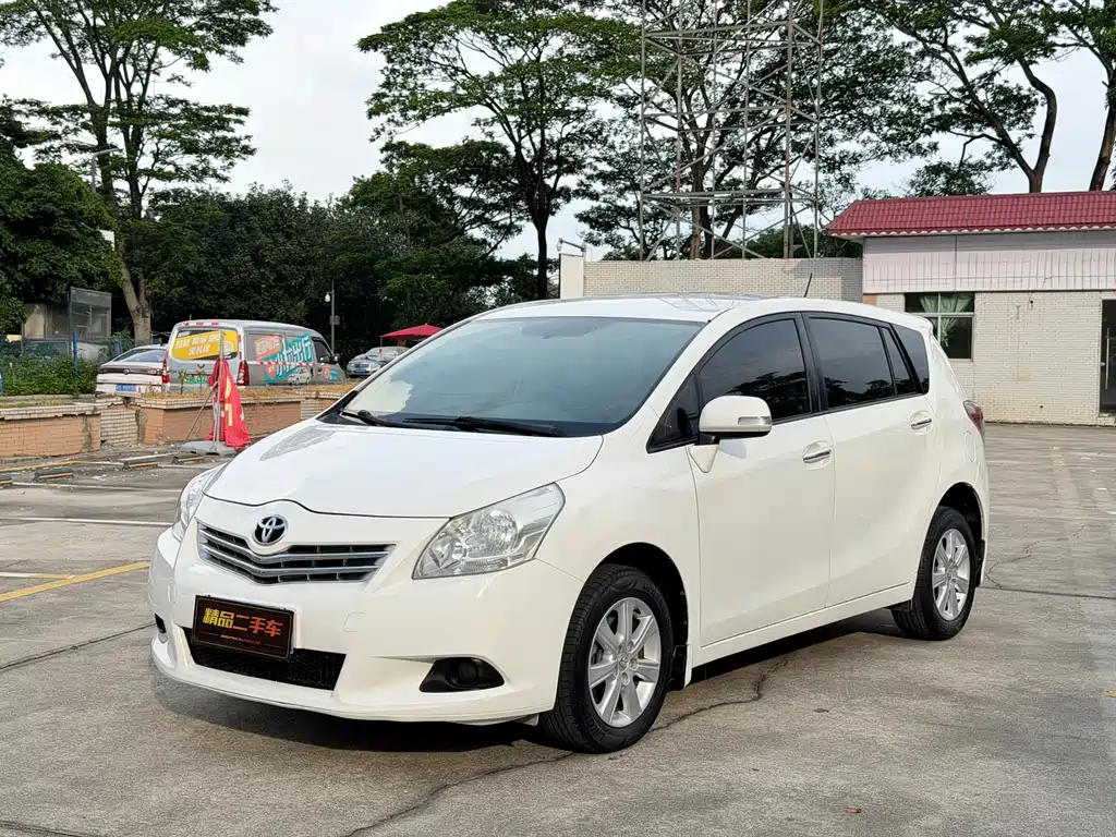 Toyota Verso 2013