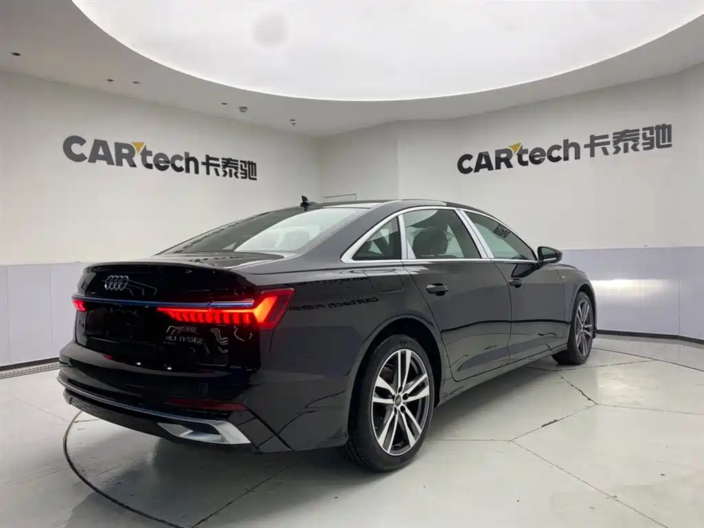 Audi A6L — фото 5