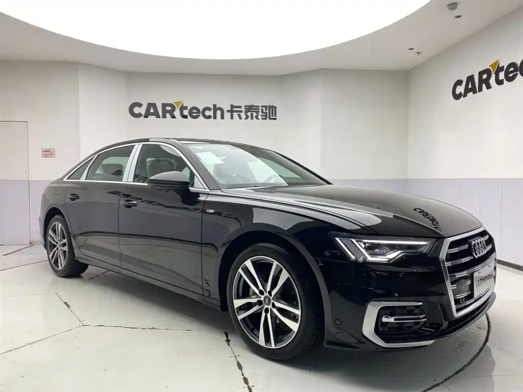 Audi A6L — фото 2