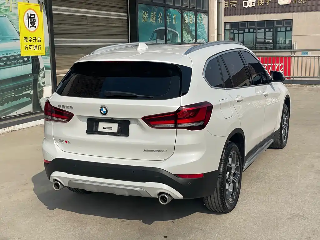 BMW X1 2022 — фото 5