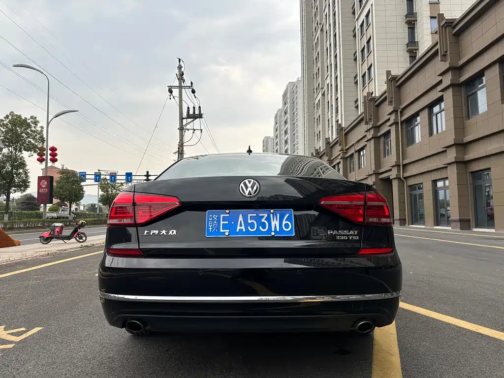 Volkswagen Passat 2017 — фото 5