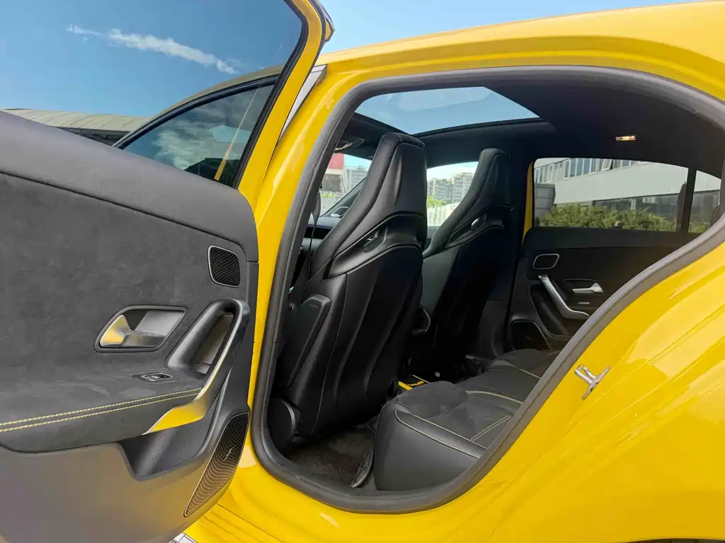 Mercedes-Benz A-Class AMG 2023 — фото 7