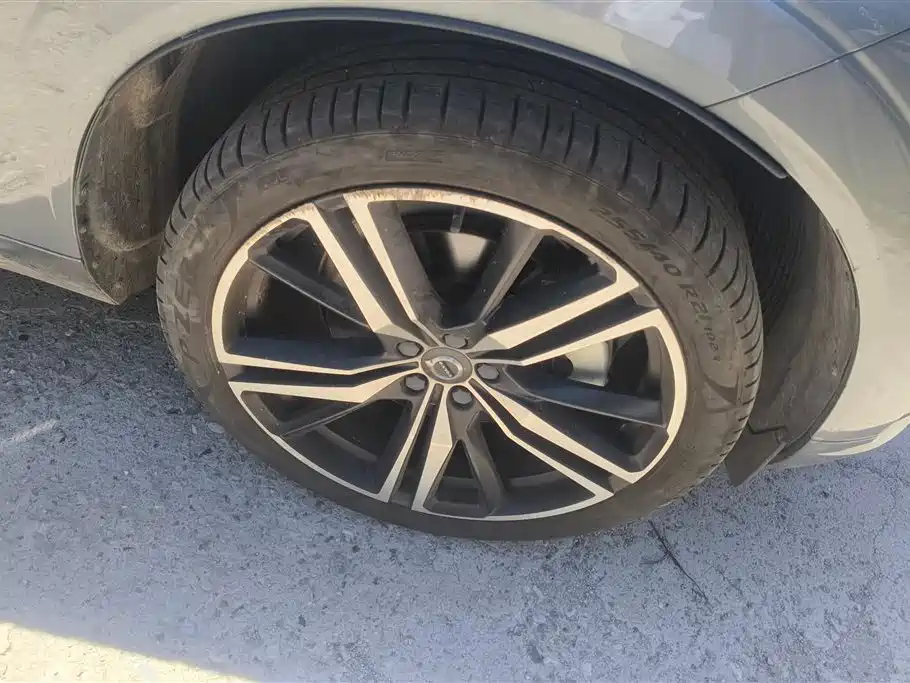 Volvo XC60 PHEV 2019