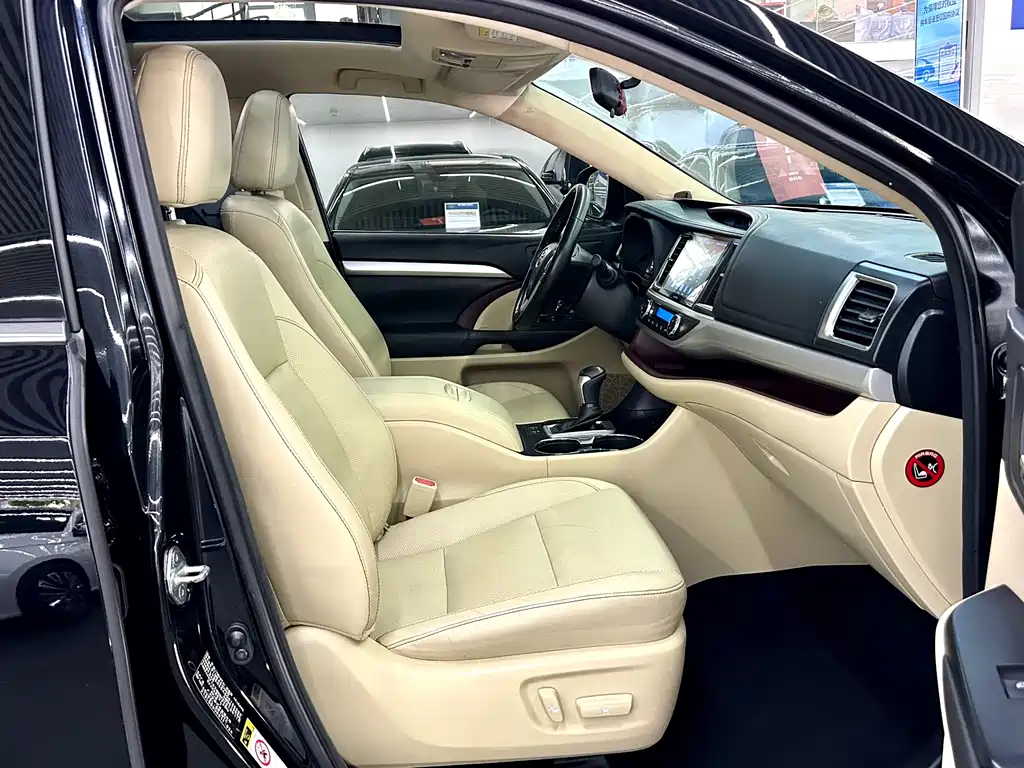 Toyota Highlander 2016 — фото 20