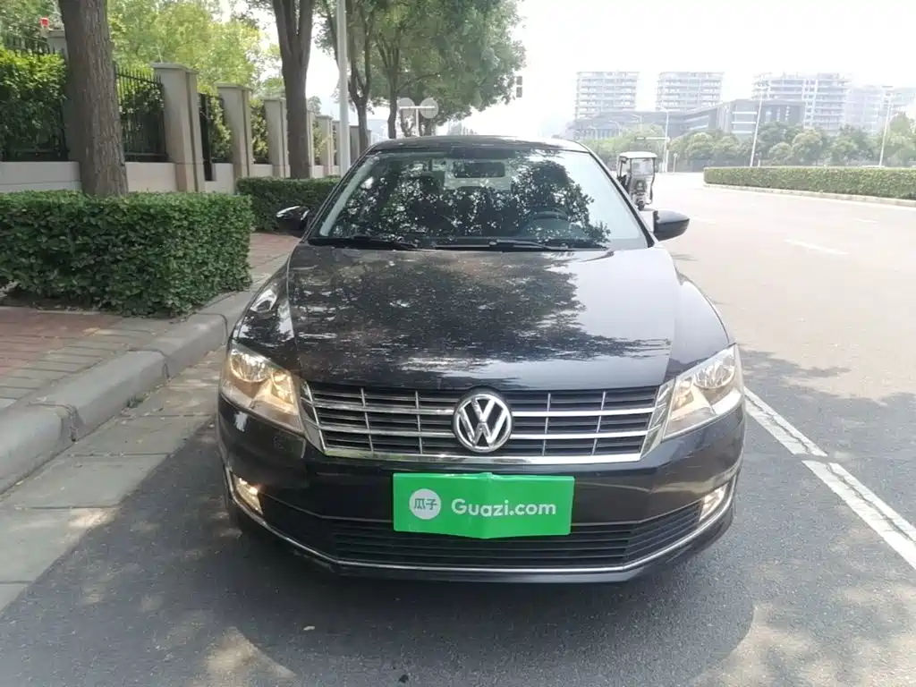 Volkswagen Lavida 2015