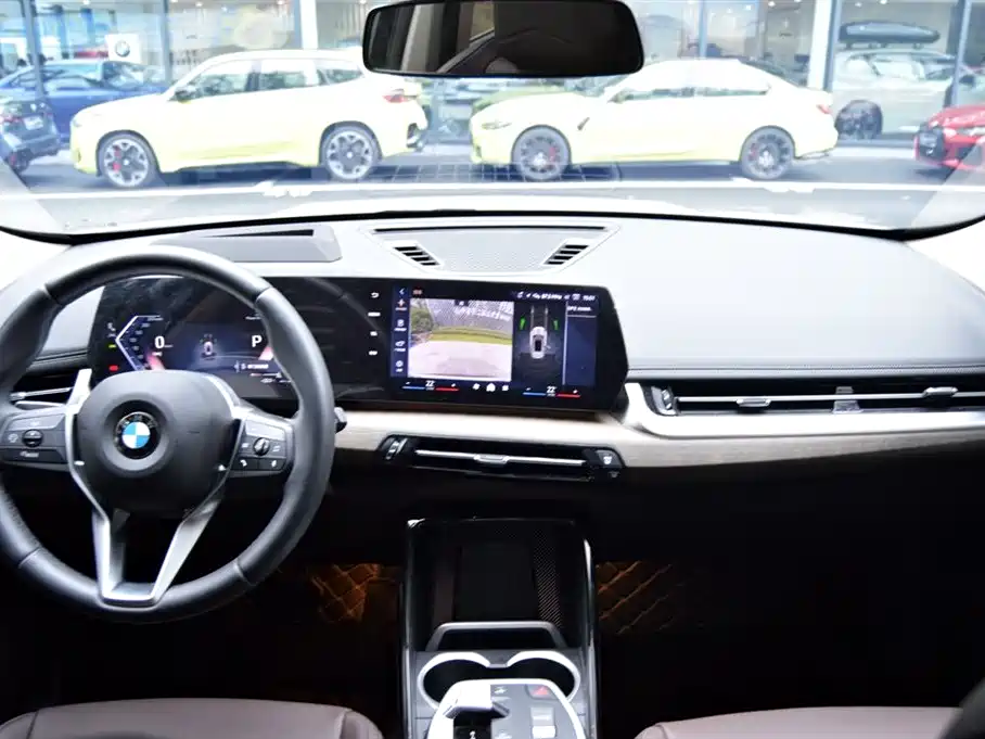 BMW X1 2025 — фото 10