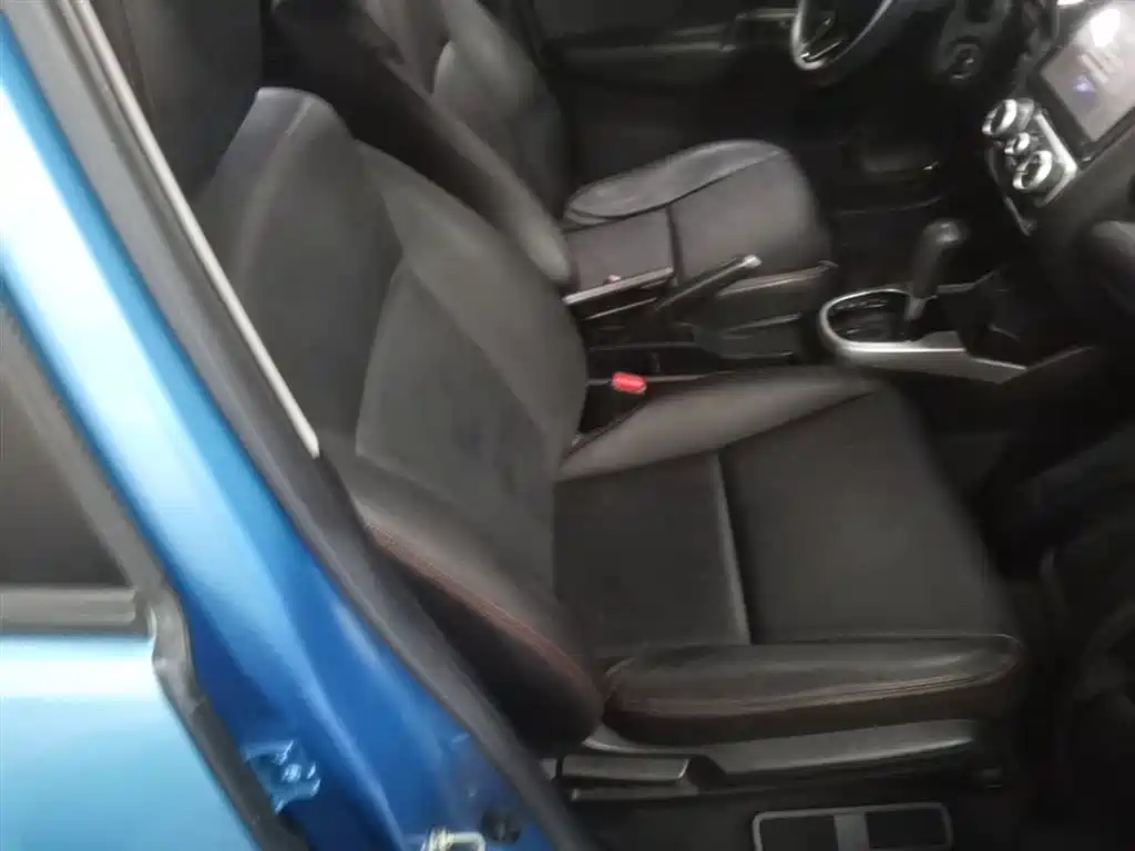 Honda Fit 2018 — фото 25